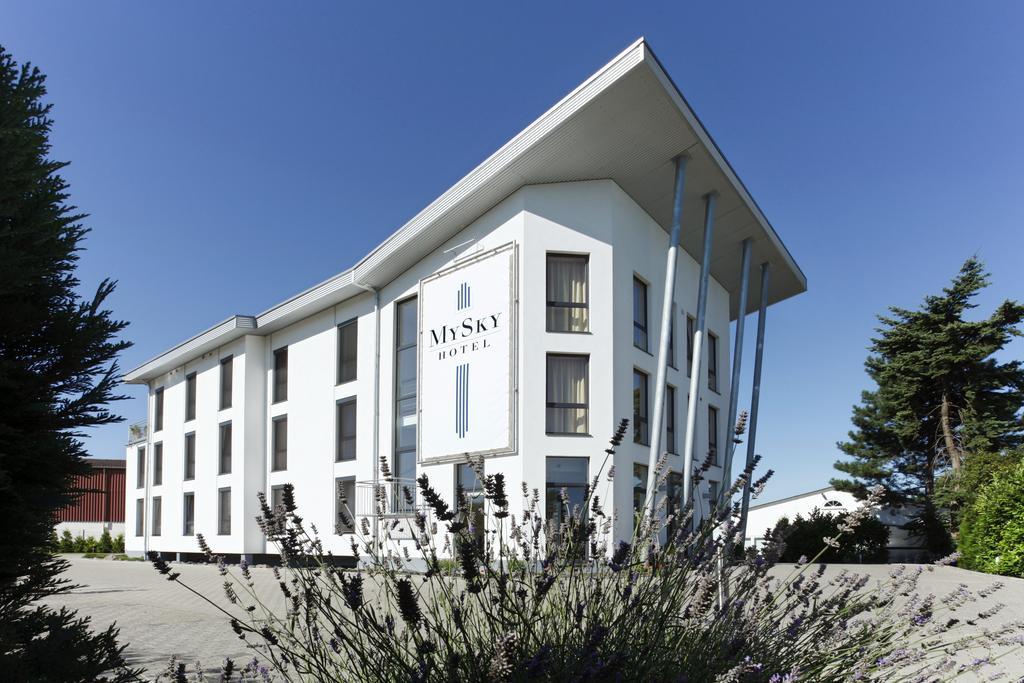 Mysky Hotel Пульхайм Экстерьер фото